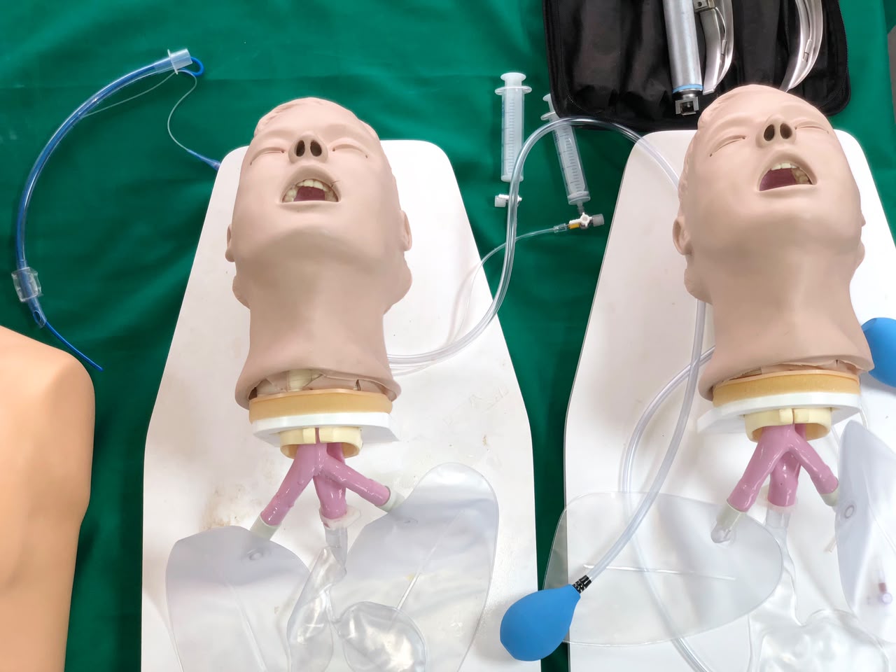 Simuladores para manejo de vía aérea