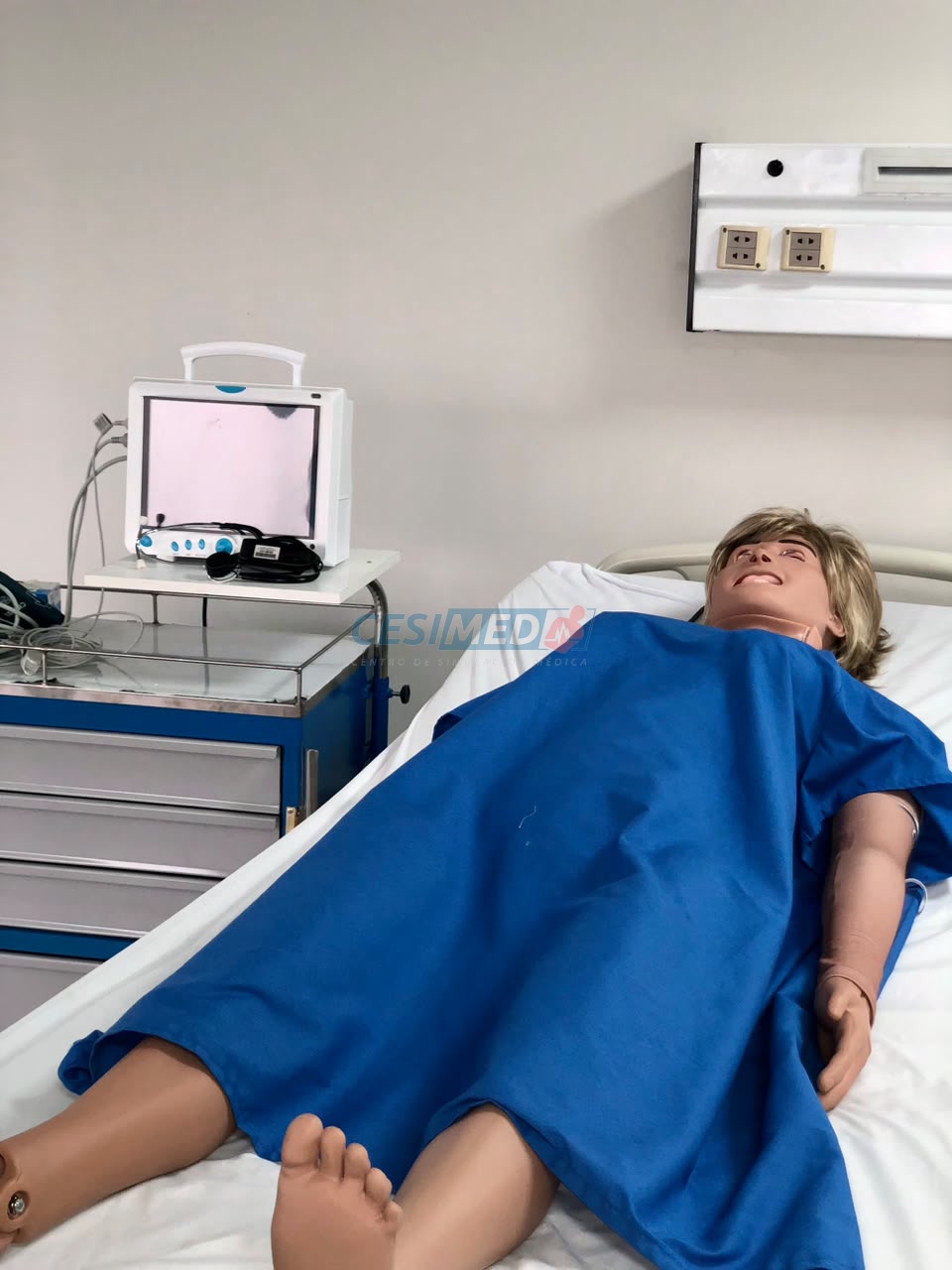 Simulador de paciente en quirófano